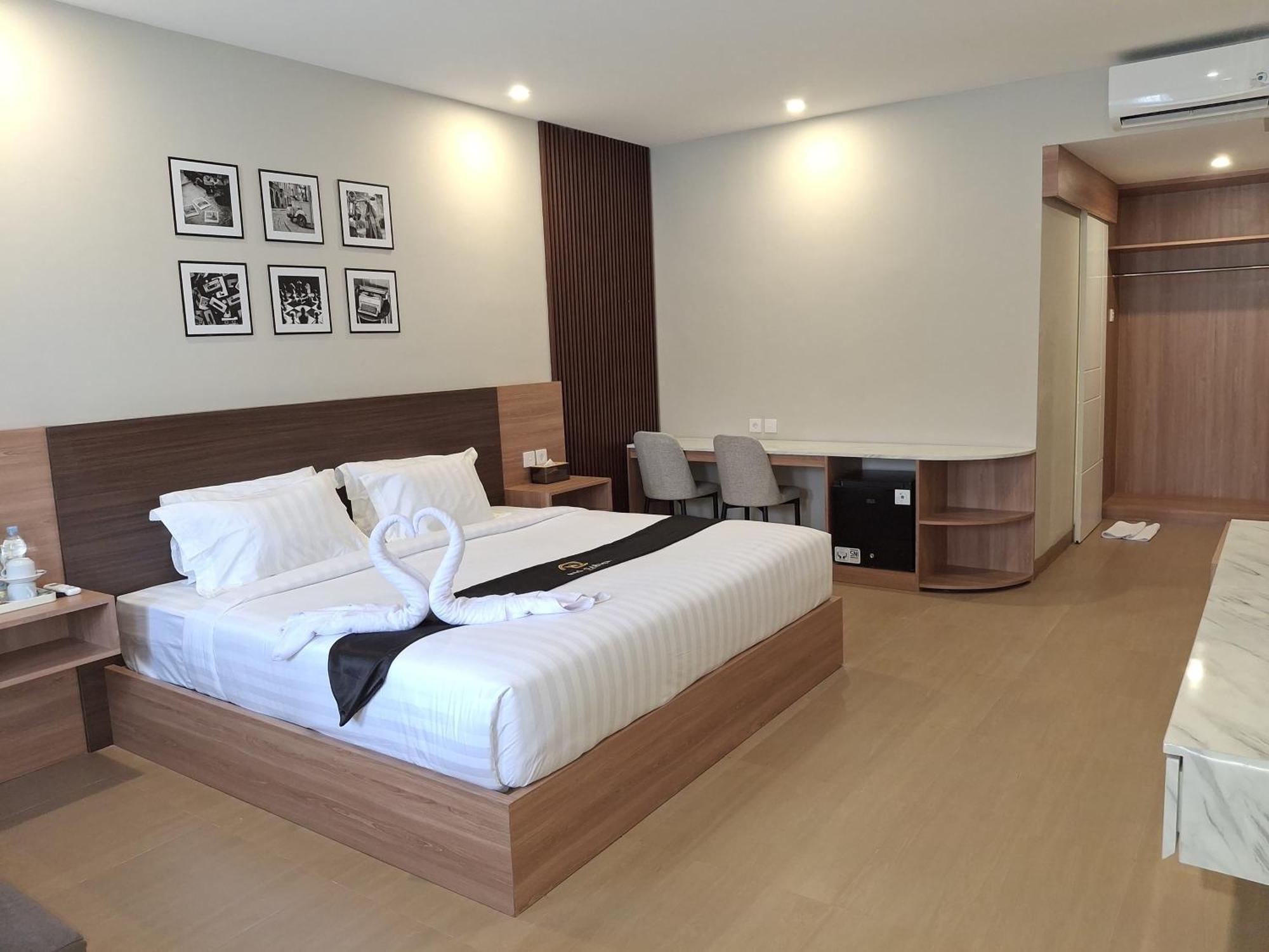 Nio Garden Hotel Sumbawa エクステリア 写真
